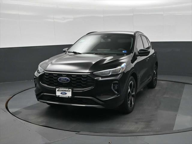 2023 Ford Escape ST-Line Elite