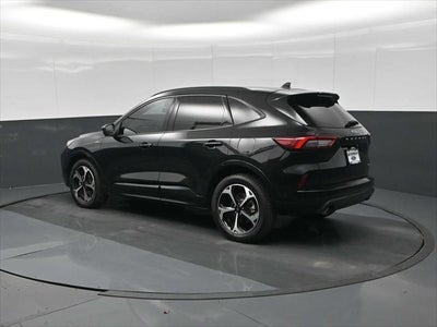 2023 Ford Escape ST-Line Elite