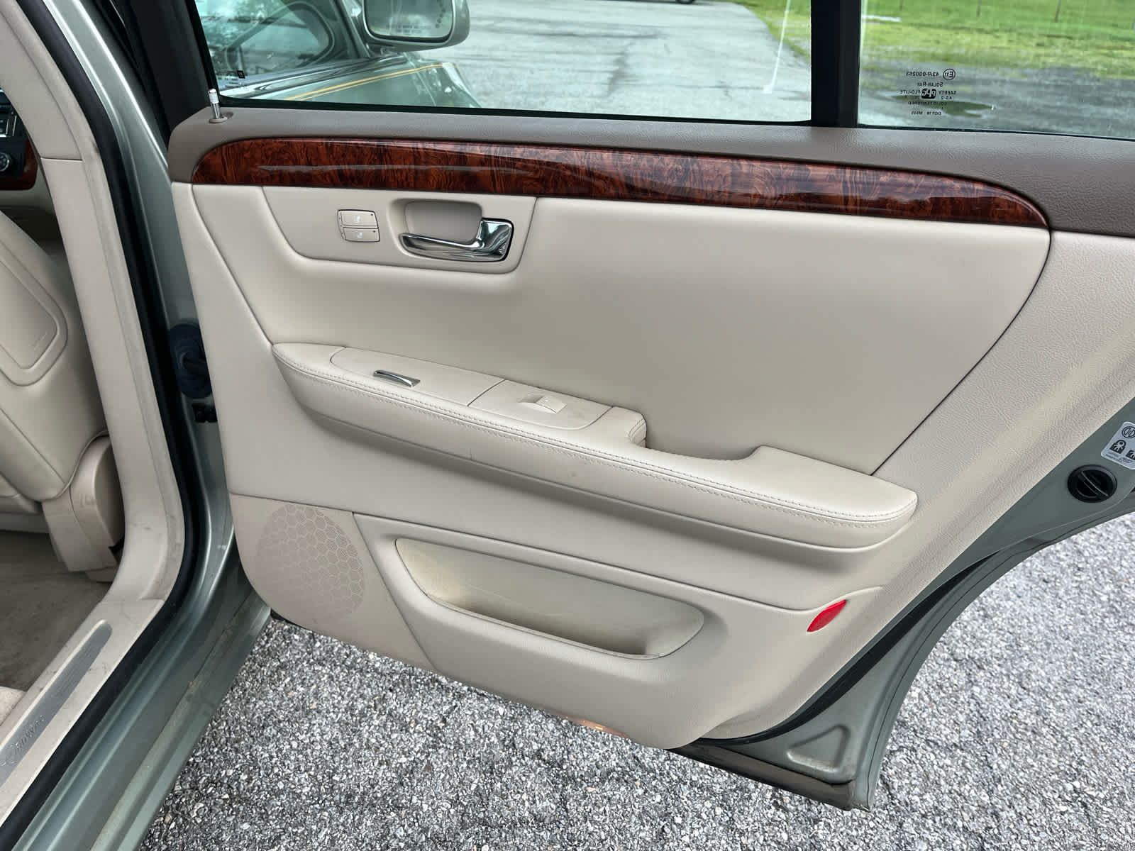 2006 Cadillac DTS Standard