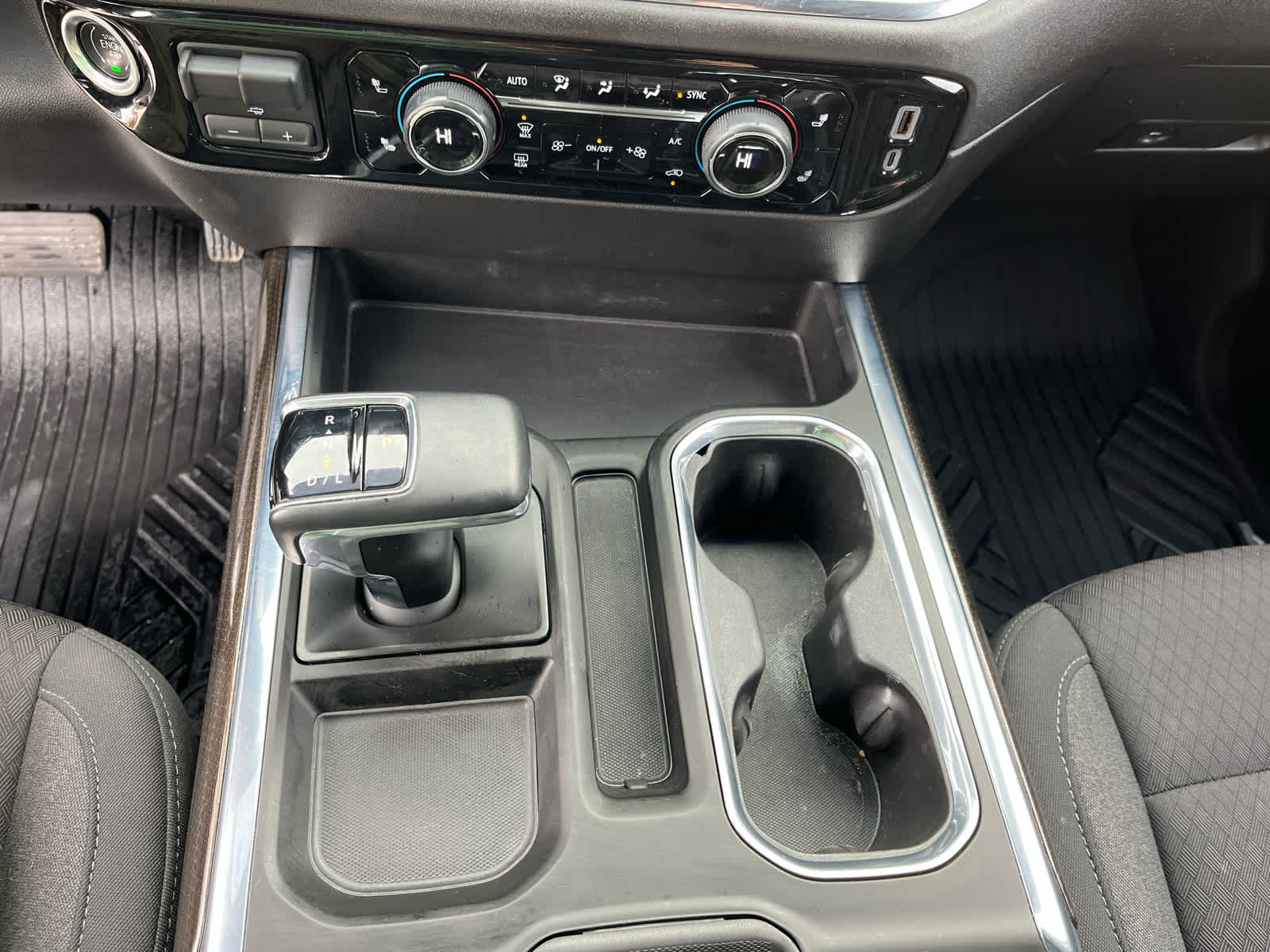 2024 Chevrolet Silverado 1500 4WD Crew Cab Standard Bed LT