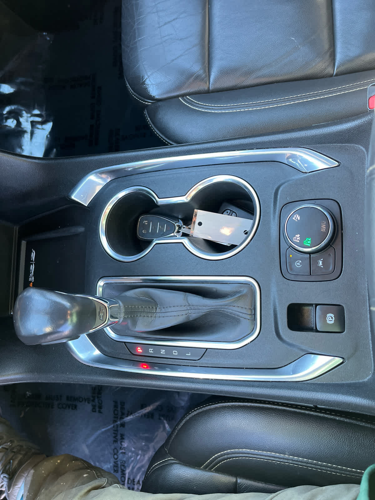 2022 Chevrolet Traverse AWD LT Leather