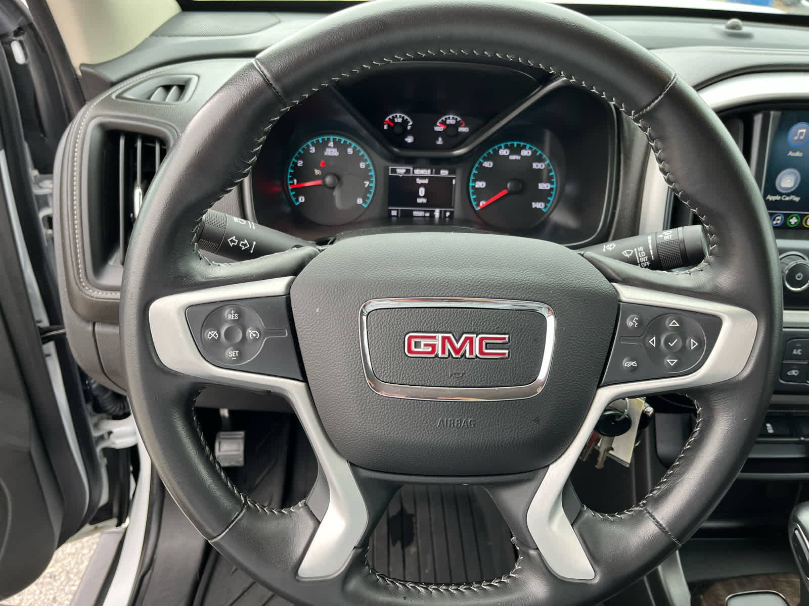 2022 GMC Canyon 4WD Crew Cab Short Box Elevation
