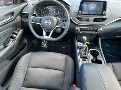 2022 Nissan Altima SV FWD