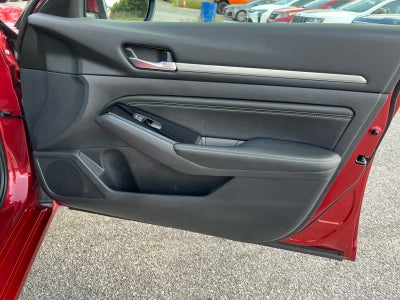 2022 Nissan Altima SV FWD