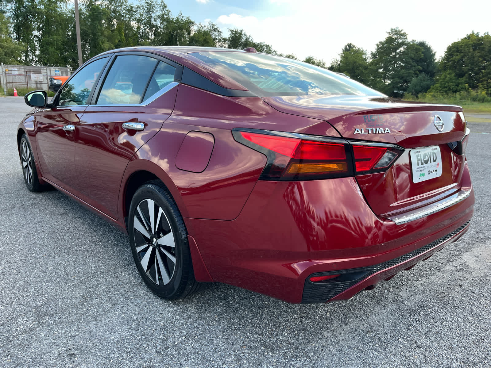 2022 Nissan Altima SV FWD