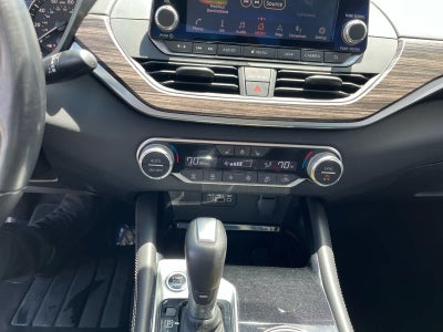 2021 Nissan Altima SL FWD