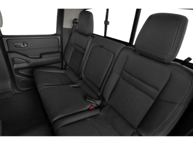 2022 Nissan Frontier Crew Cab Long Bed SV 4x2