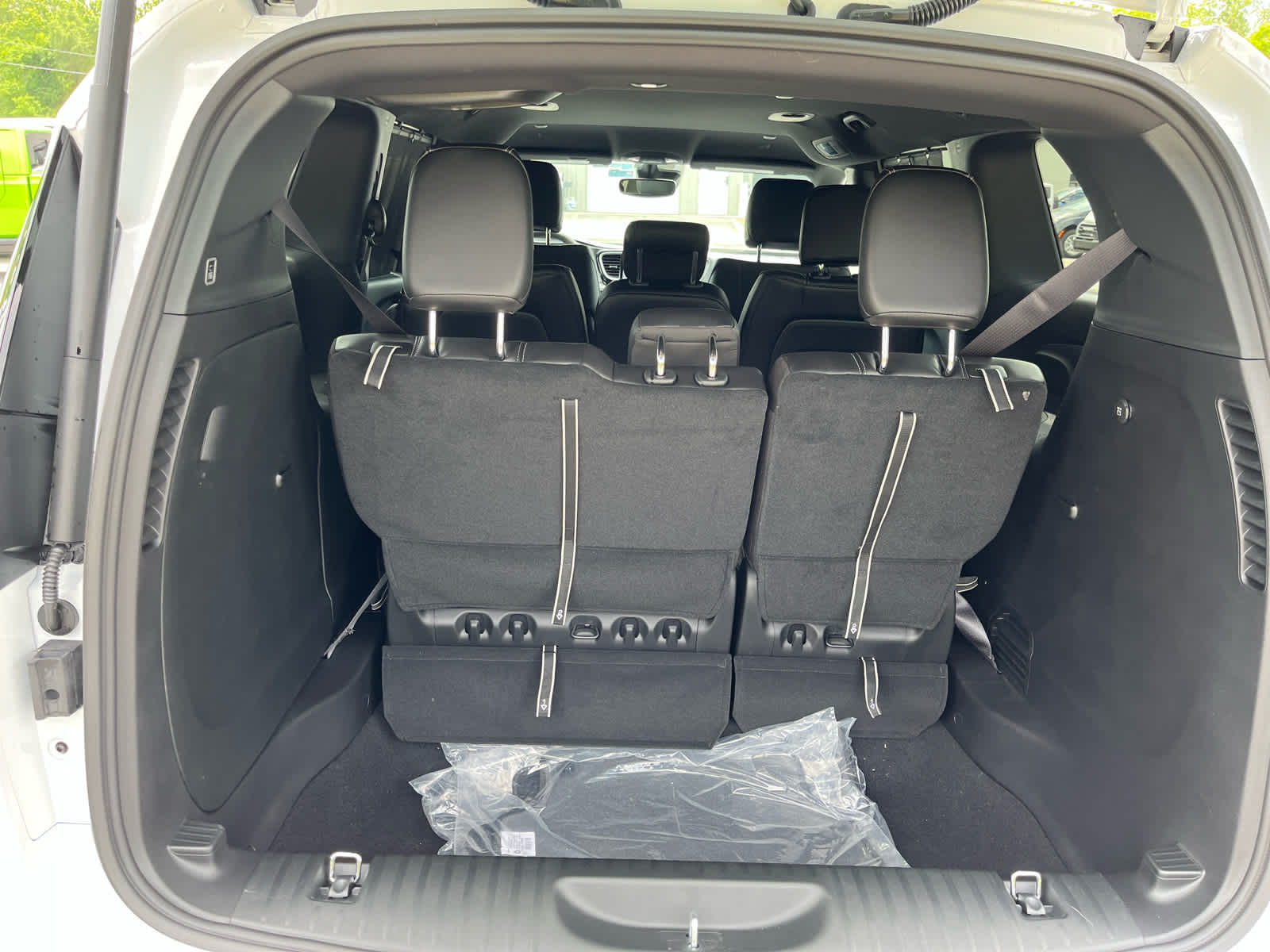 2027 Chrysler Pacifica PACIFICA SELECT