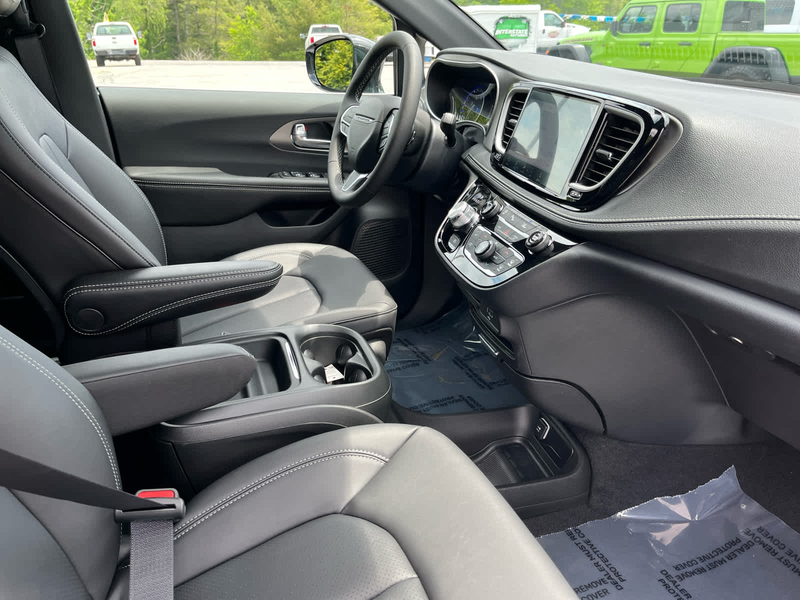 2027 Chrysler Pacifica PACIFICA SELECT