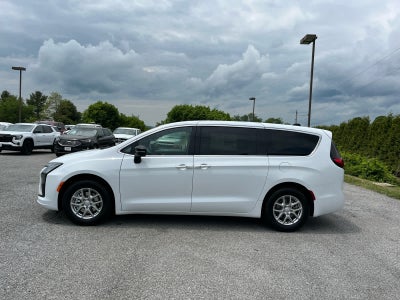 2027 Chrysler Pacifica PACIFICA SELECT