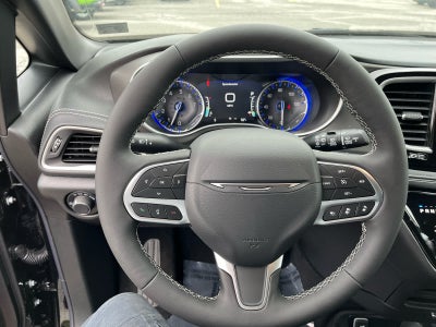 2027 Chrysler Pacifica PACIFICA SELECT AWD