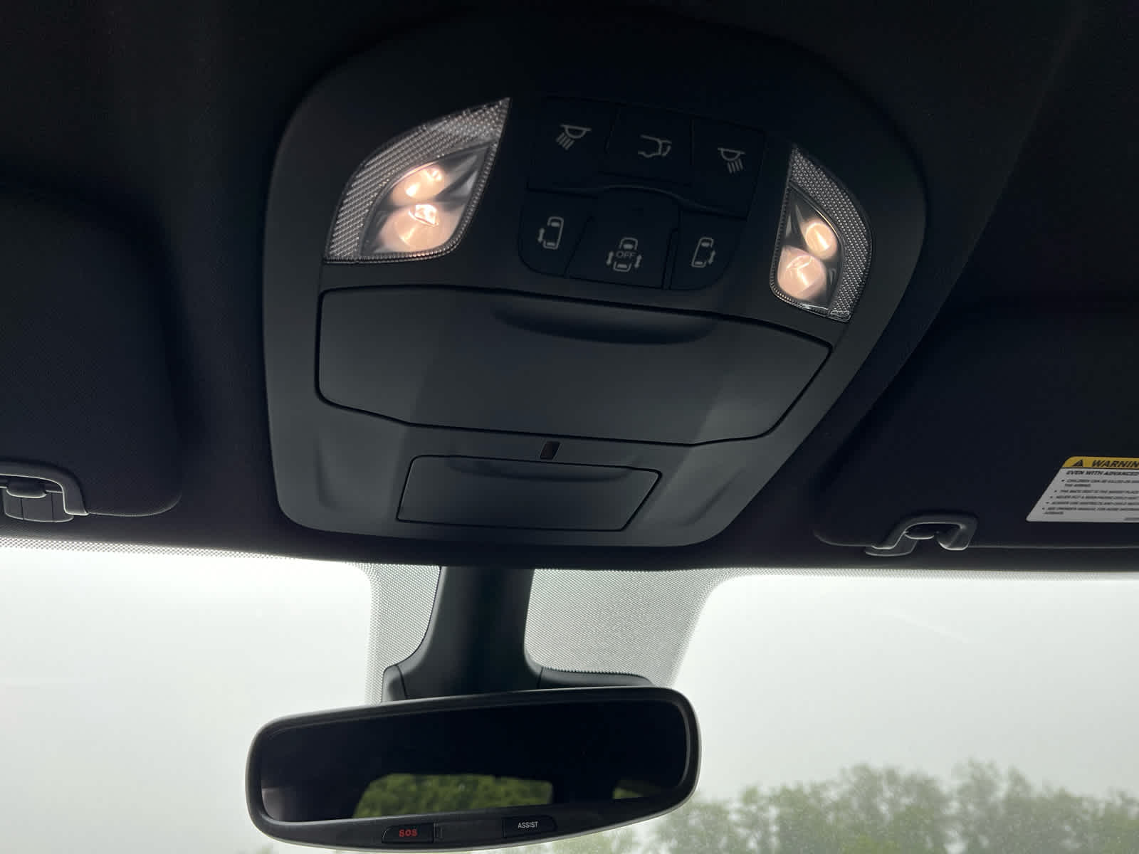 2027 Chrysler Pacifica PACIFICA SELECT AWD