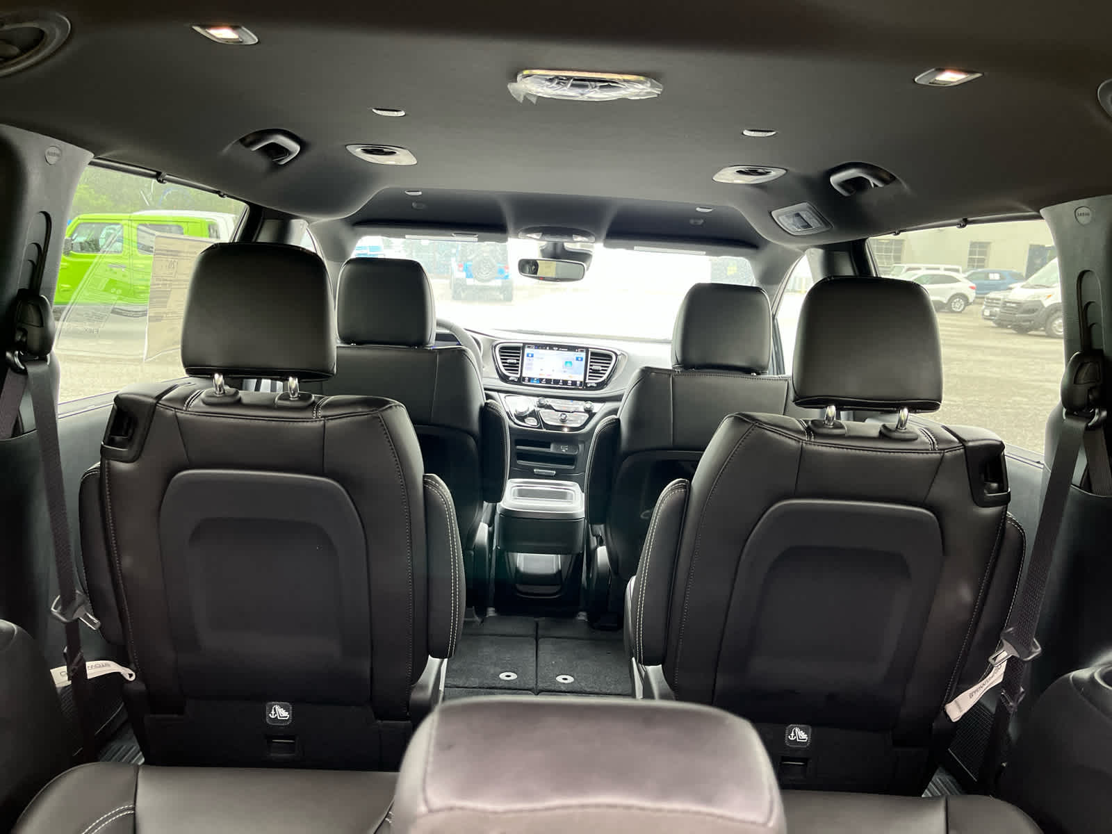 2027 Chrysler Pacifica PACIFICA SELECT AWD