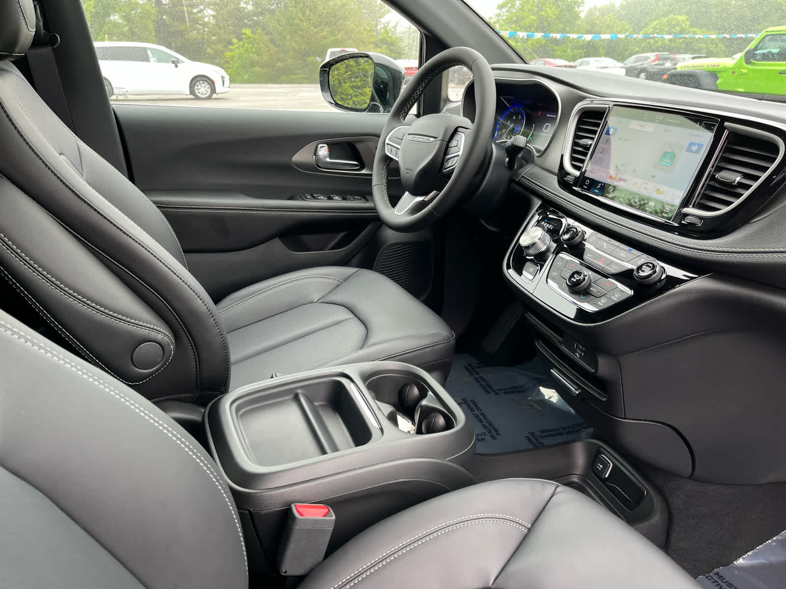 2027 Chrysler Pacifica PACIFICA SELECT AWD