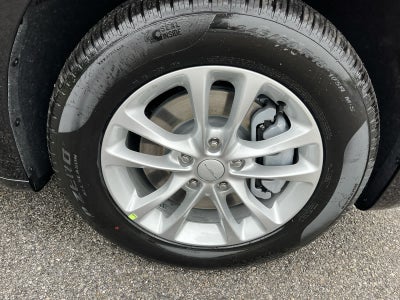 2027 Chrysler Pacifica PACIFICA SELECT AWD