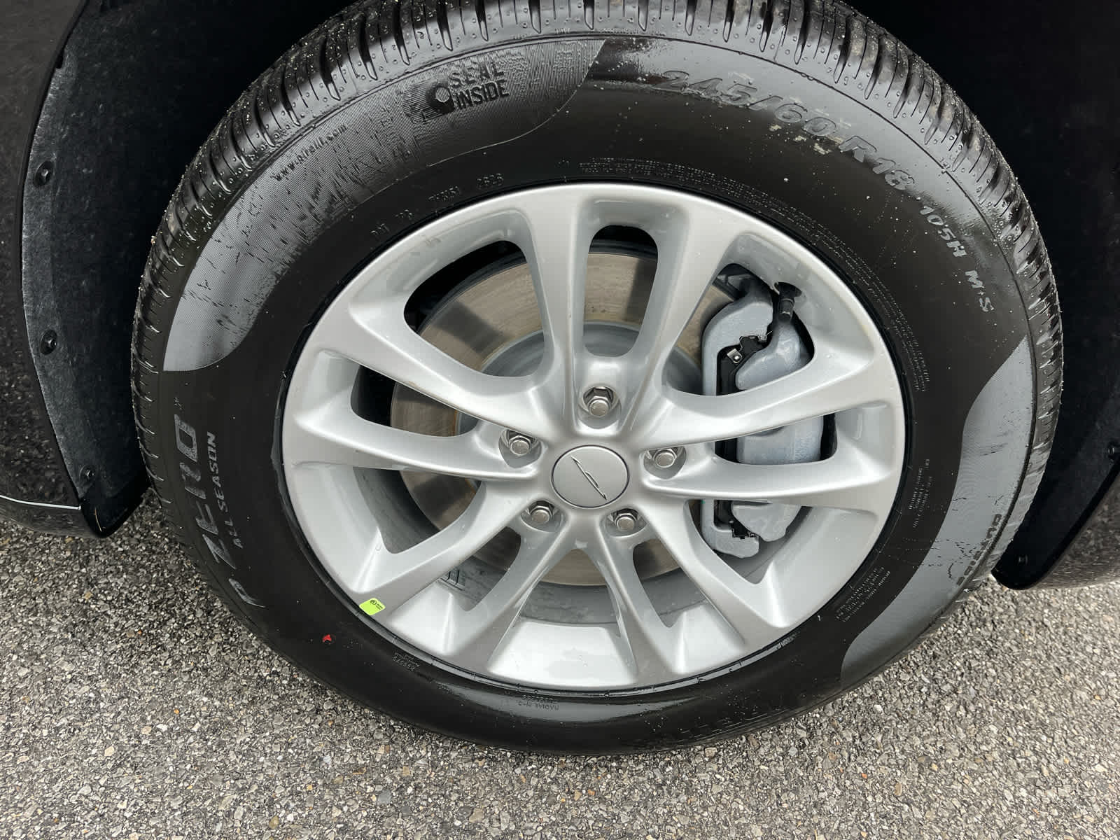 2027 Chrysler Pacifica PACIFICA SELECT AWD
