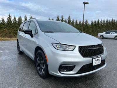 2026 Chrysler Pacifica PACIFICA SELECT AWD