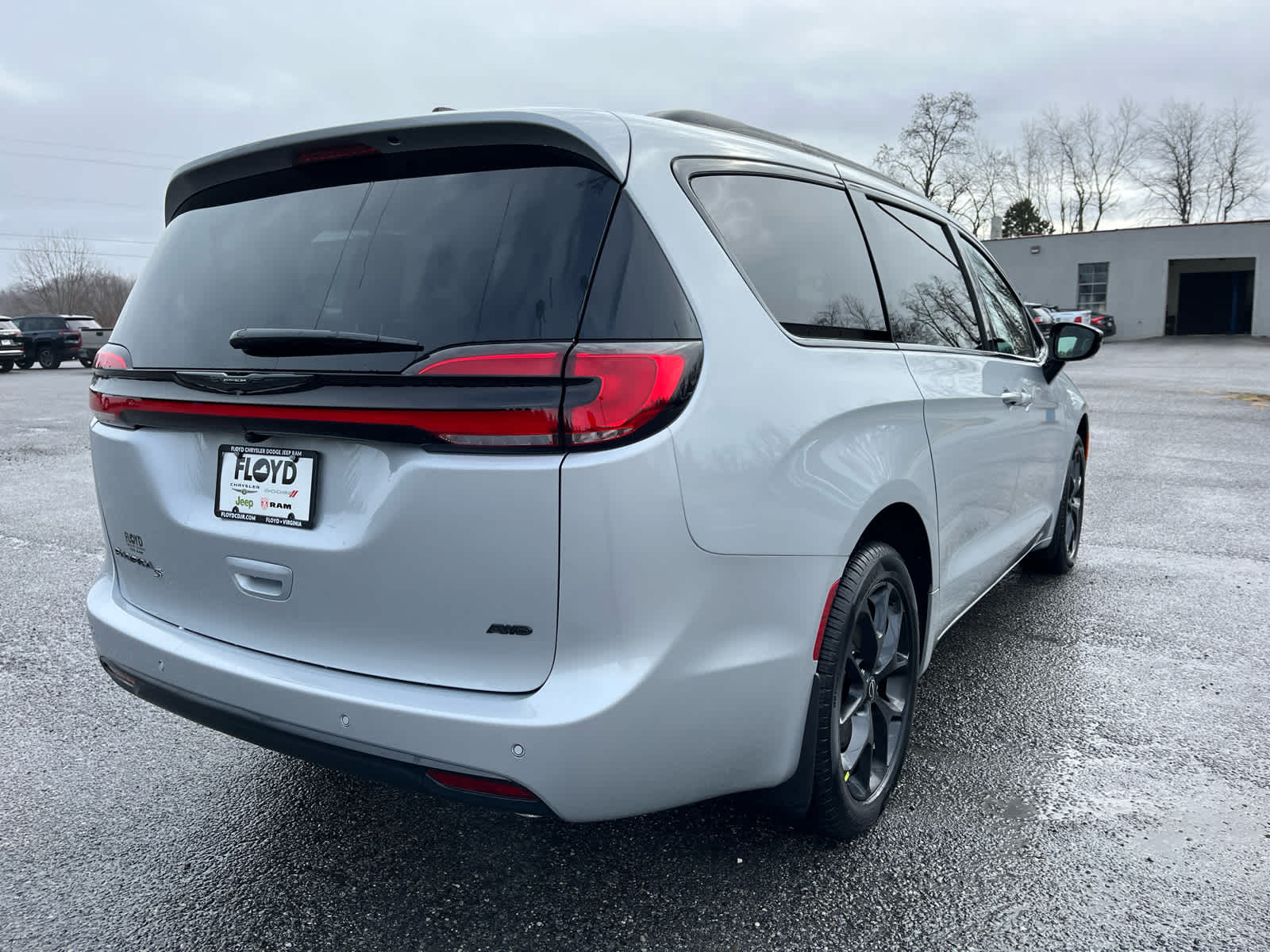 2026 Chrysler Pacifica PACIFICA SELECT AWD