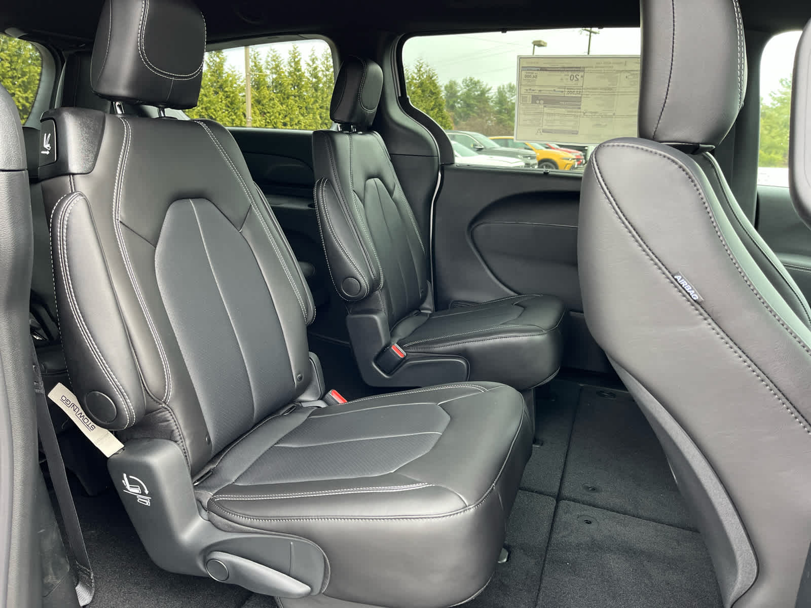 2026 Chrysler Pacifica PACIFICA SELECT AWD