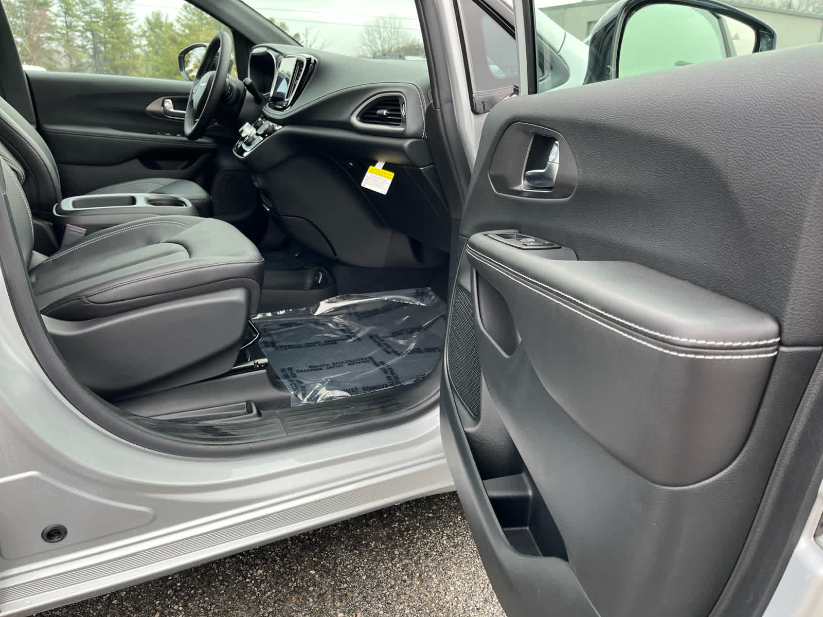 2026 Chrysler Pacifica PACIFICA SELECT AWD