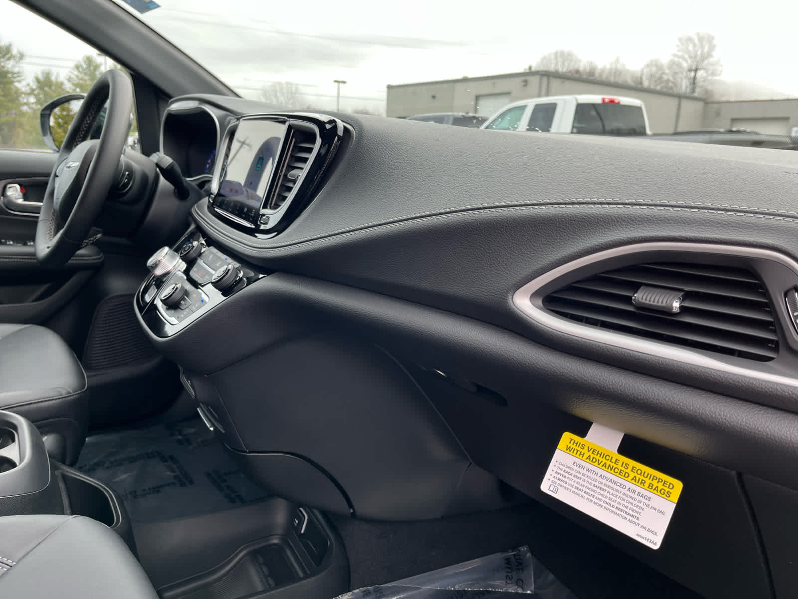 2026 Chrysler Pacifica PACIFICA SELECT AWD