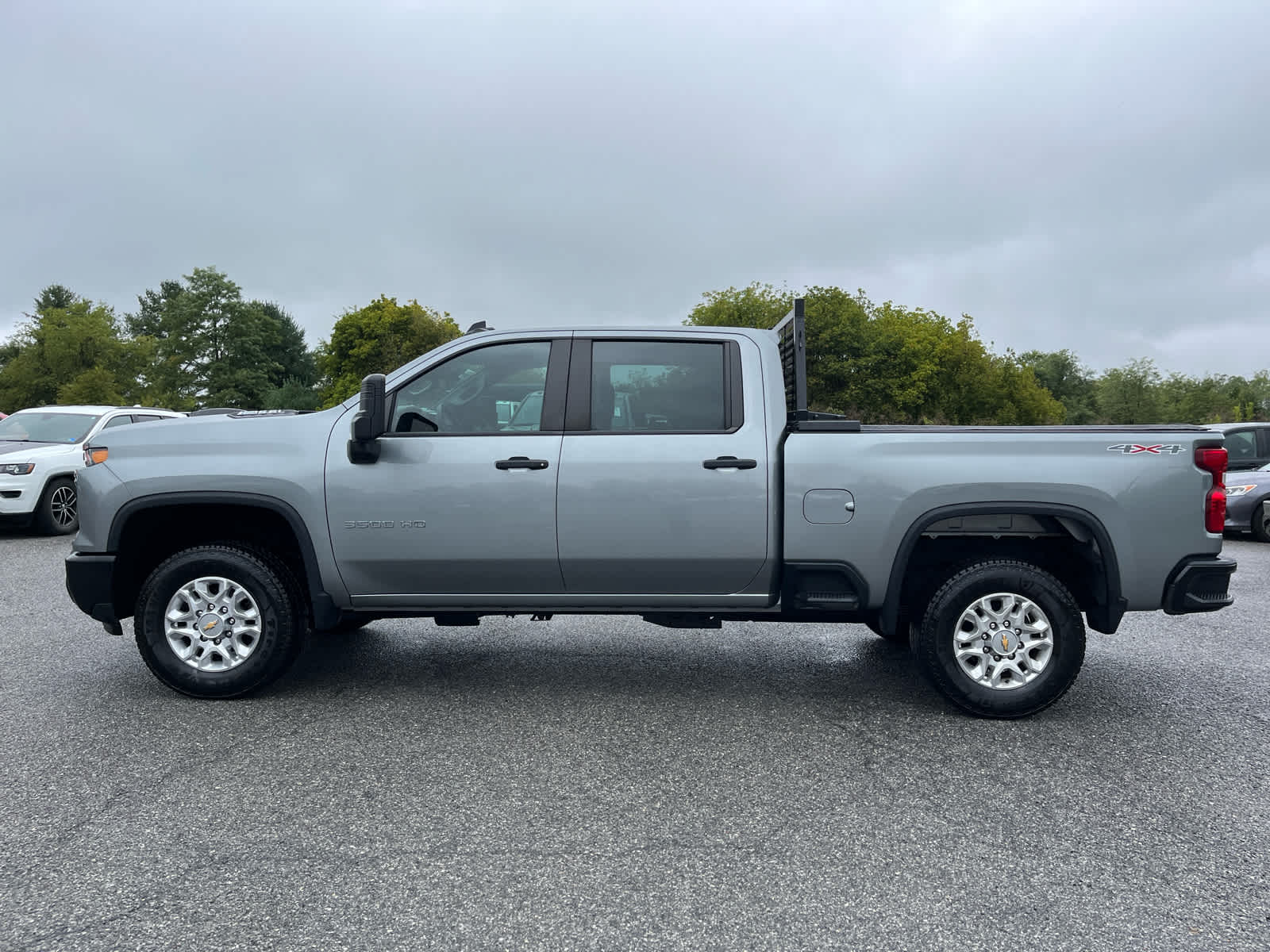 2024 Chevrolet Silverado 3500HD 2WD Crew Cab Standard Bed Work Truck