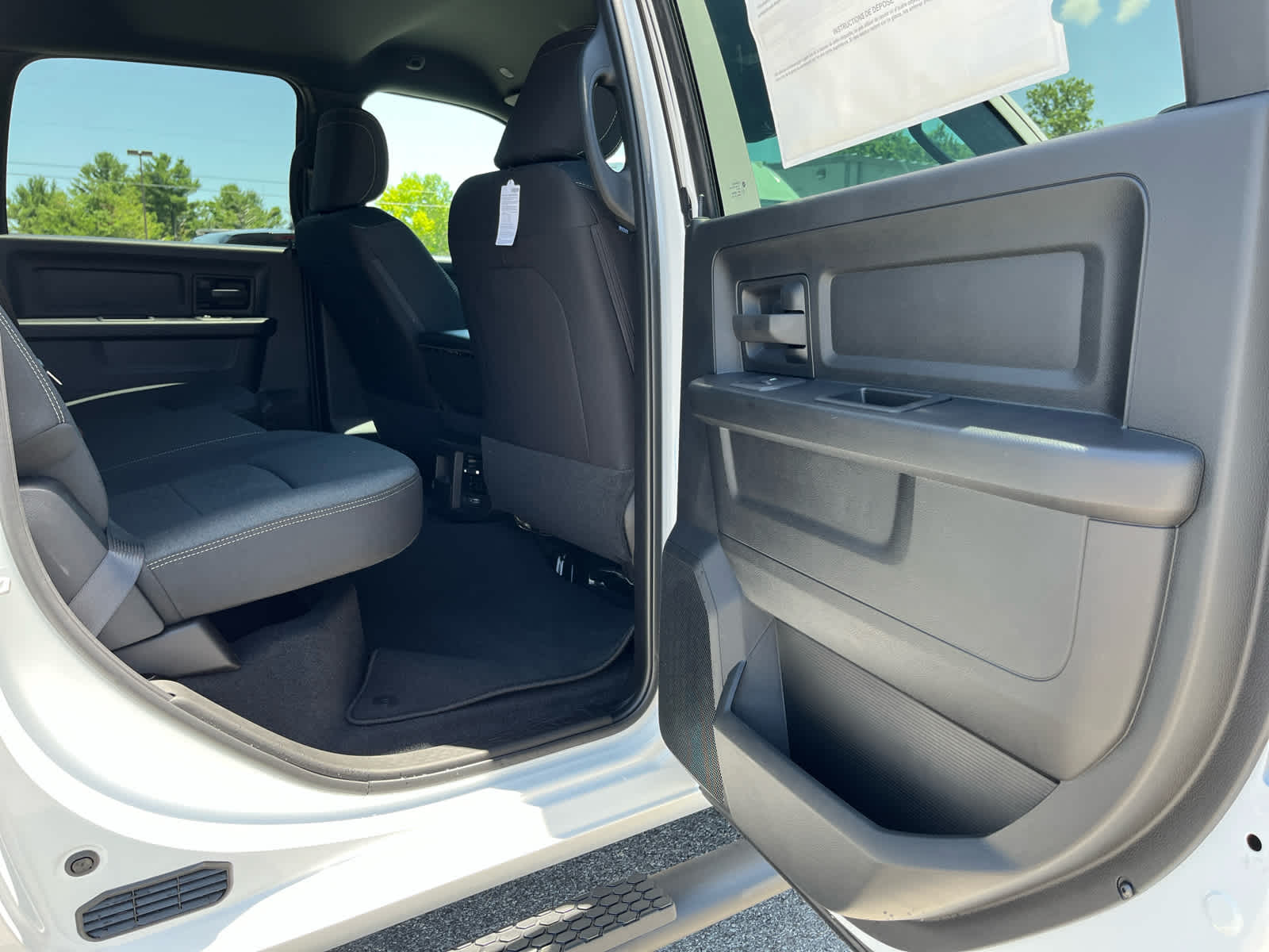 2026 RAM Ram 3500 RAM 3500 TRADESMAN CREW CAB 4X4 6'4' BOX