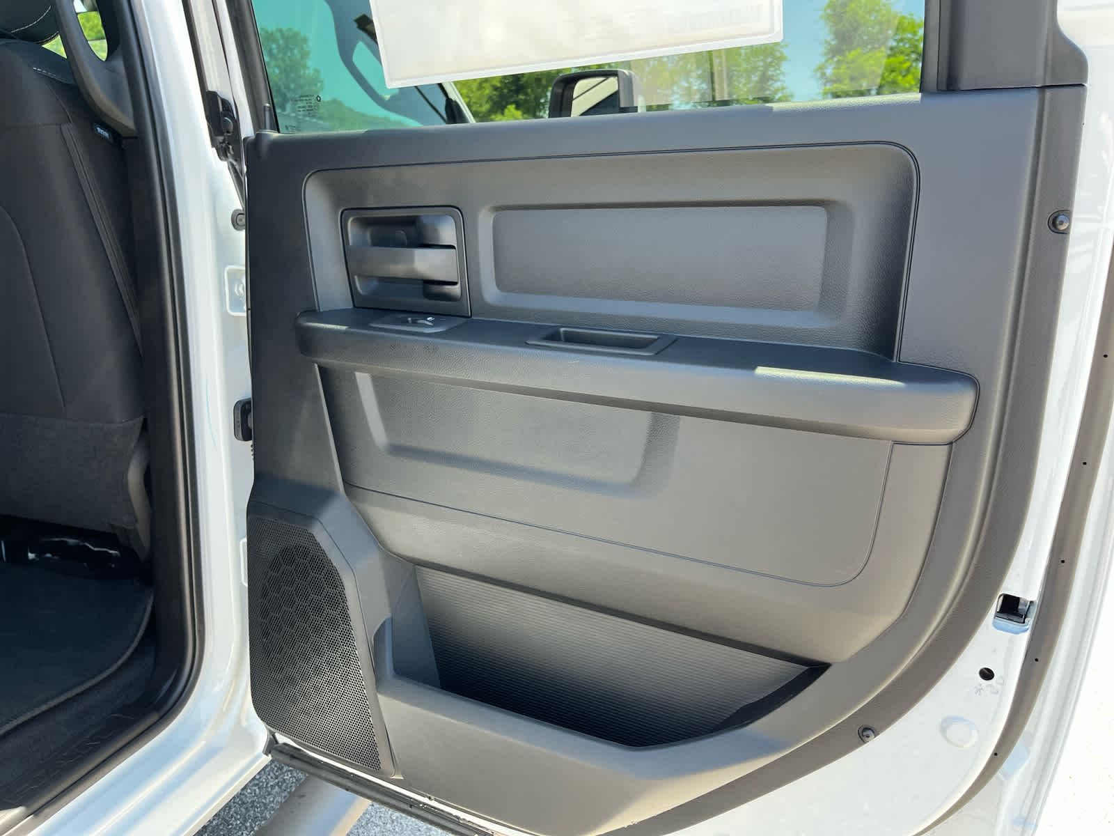 2026 RAM Ram 3500 RAM 3500 TRADESMAN CREW CAB 4X4 6'4' BOX