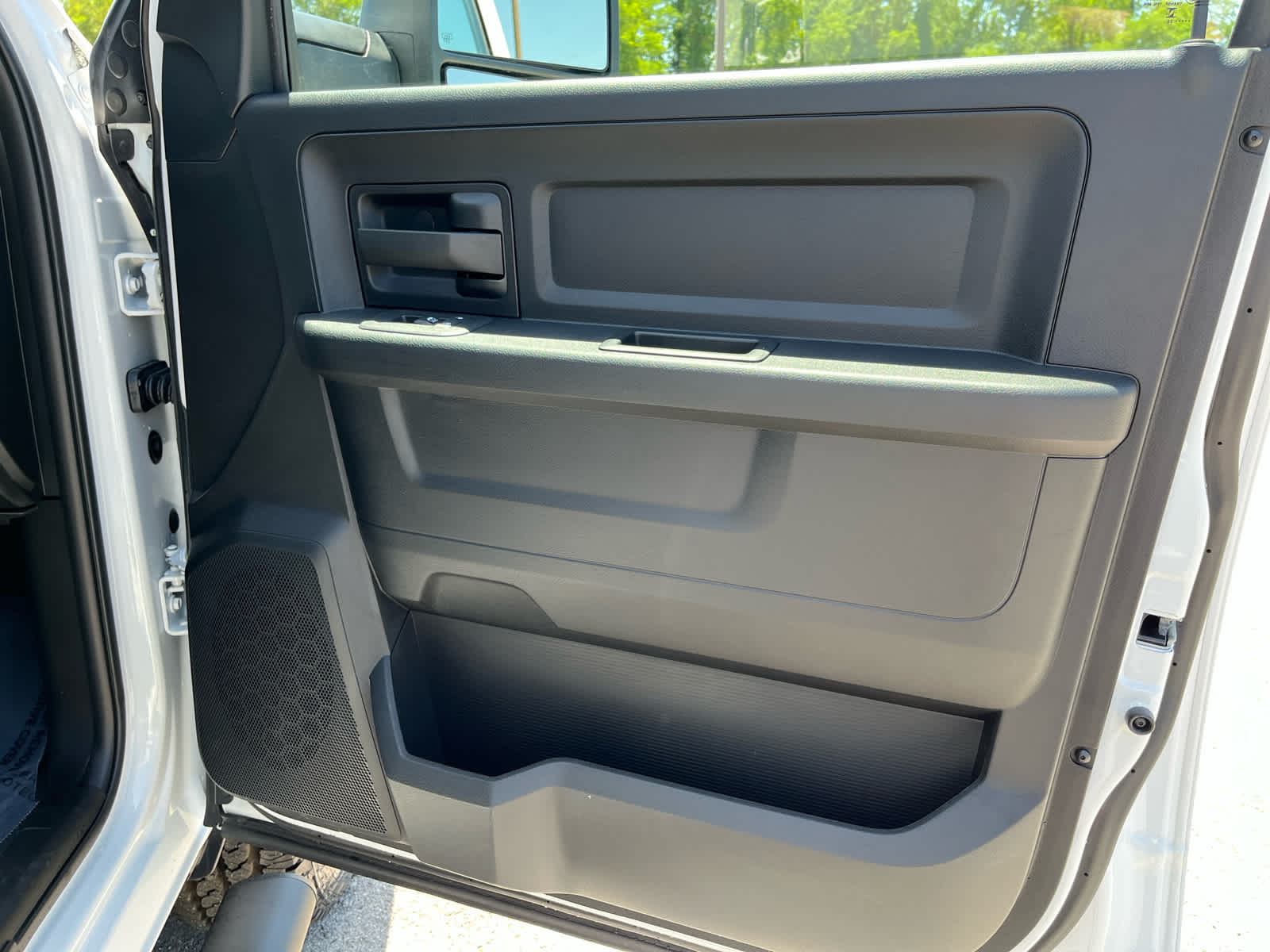 2026 RAM Ram 3500 RAM 3500 TRADESMAN CREW CAB 4X4 6'4' BOX