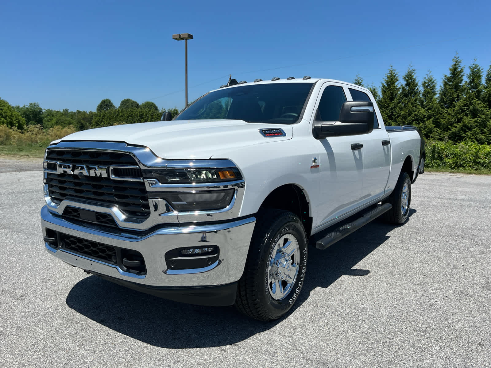 2026 RAM Ram 3500 RAM 3500 TRADESMAN CREW CAB 4X4 6'4' BOX