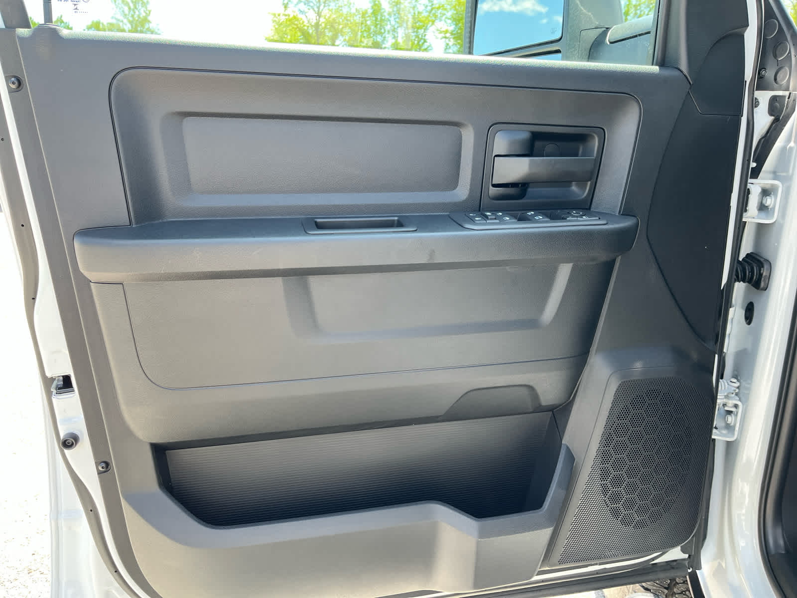 2026 RAM Ram 3500 RAM 3500 TRADESMAN CREW CAB 4X4 6'4' BOX