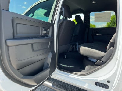 2026 RAM Ram 3500 RAM 3500 TRADESMAN CREW CAB 4X4 6'4' BOX