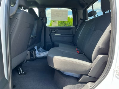 2026 RAM Ram 3500 RAM 3500 TRADESMAN CREW CAB 4X4 6'4' BOX