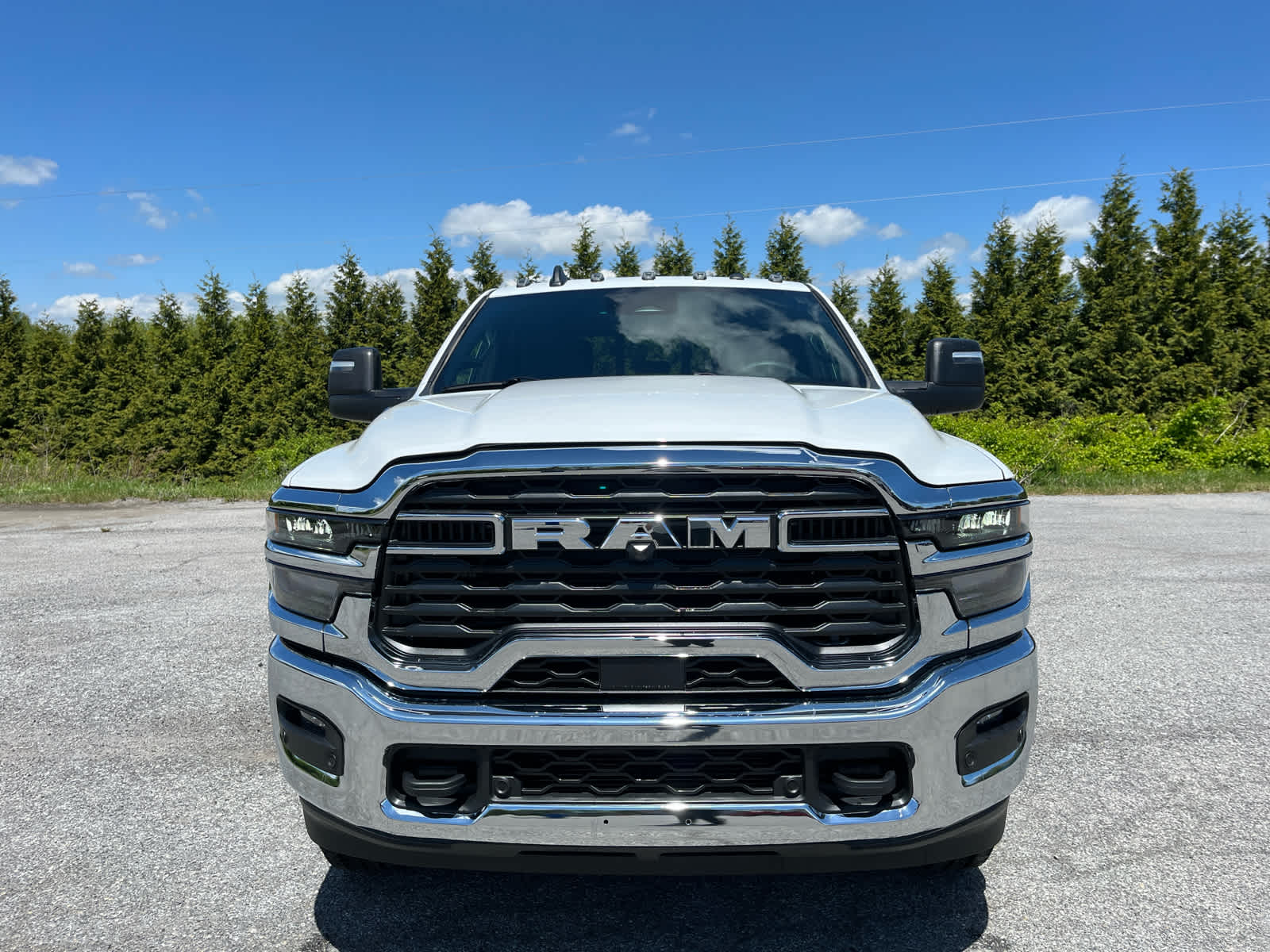 2026 RAM Ram 3500 RAM 3500 TRADESMAN CREW CAB 4X4 6'4' BOX