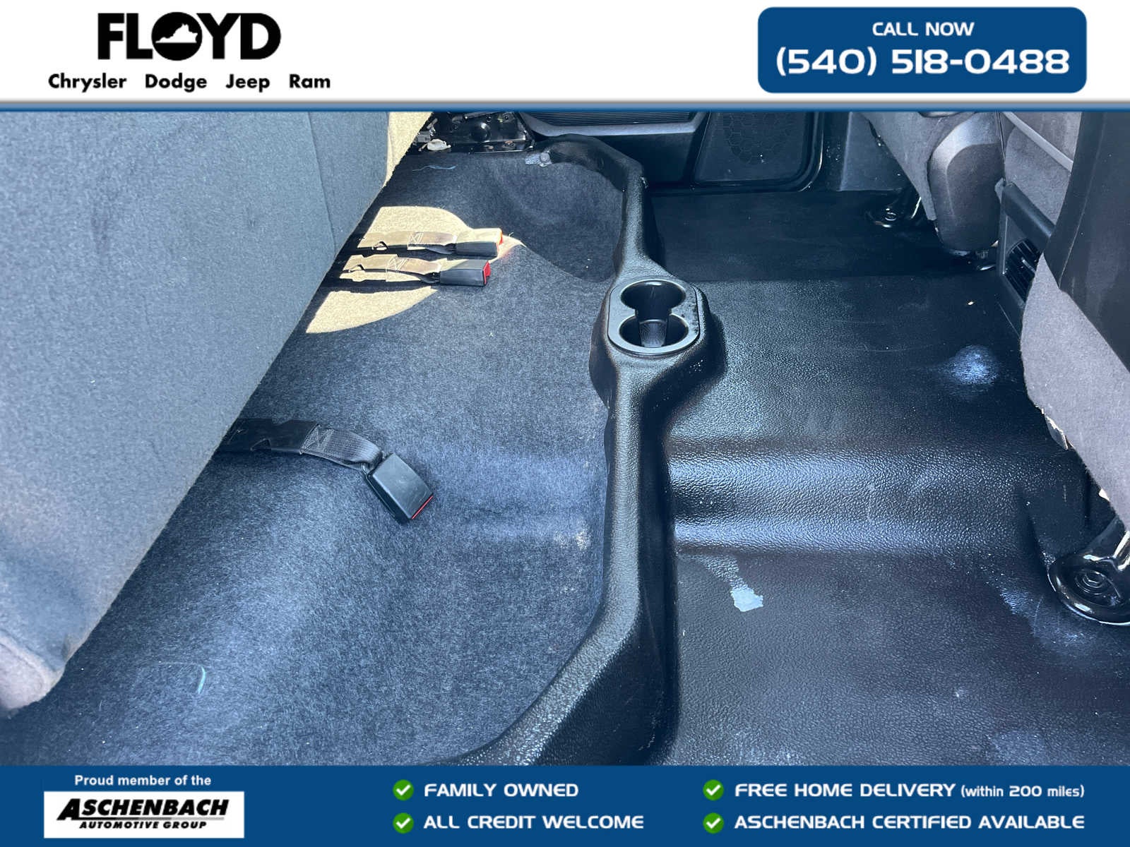 2022 RAM 1500 Classic Tradesman Crew Cab 4x4 5'7' Box