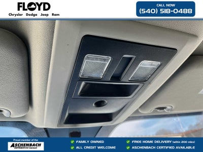 2023 RAM 1500 Classic Tradesman Crew Cab 4x4 5'7' Box