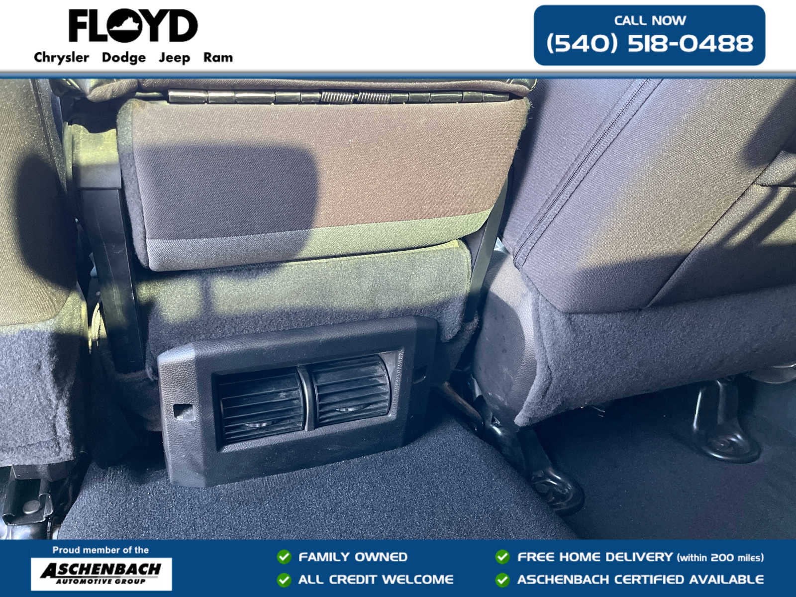 2023 RAM 1500 Classic Tradesman Crew Cab 4x4 5'7' Box