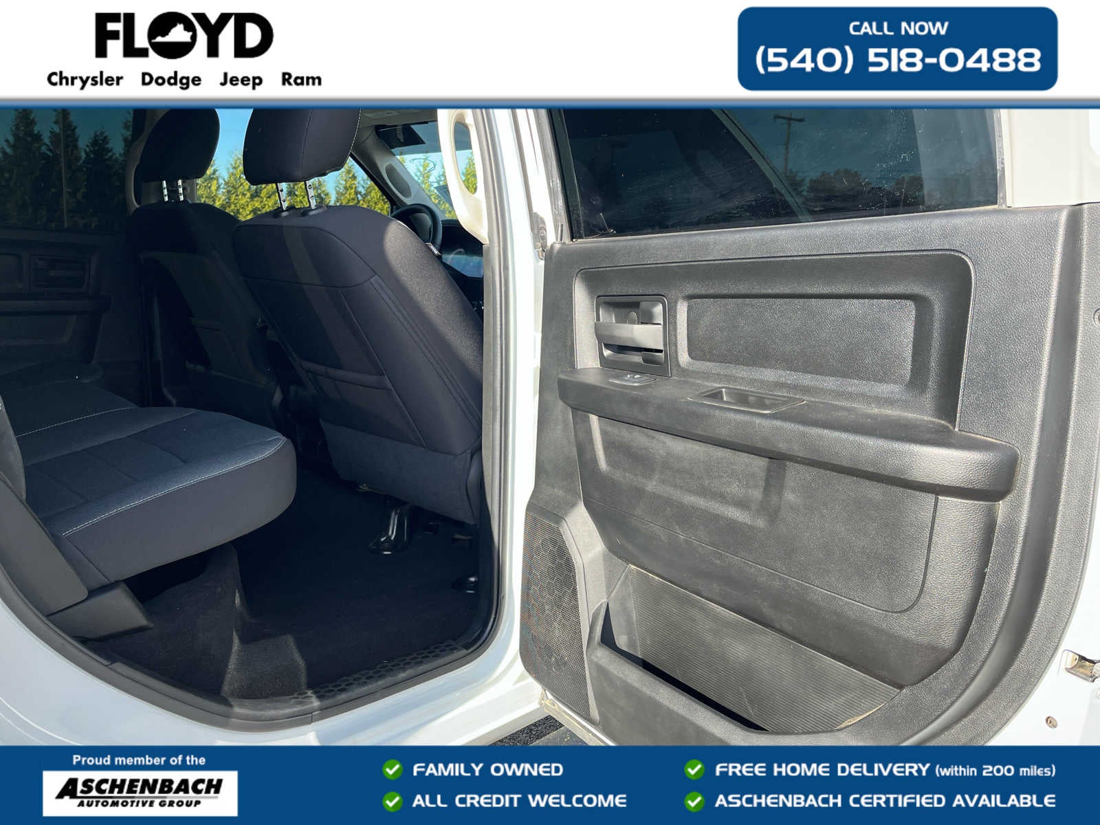 2023 RAM 1500 Classic Tradesman Crew Cab 4x4 5'7' Box