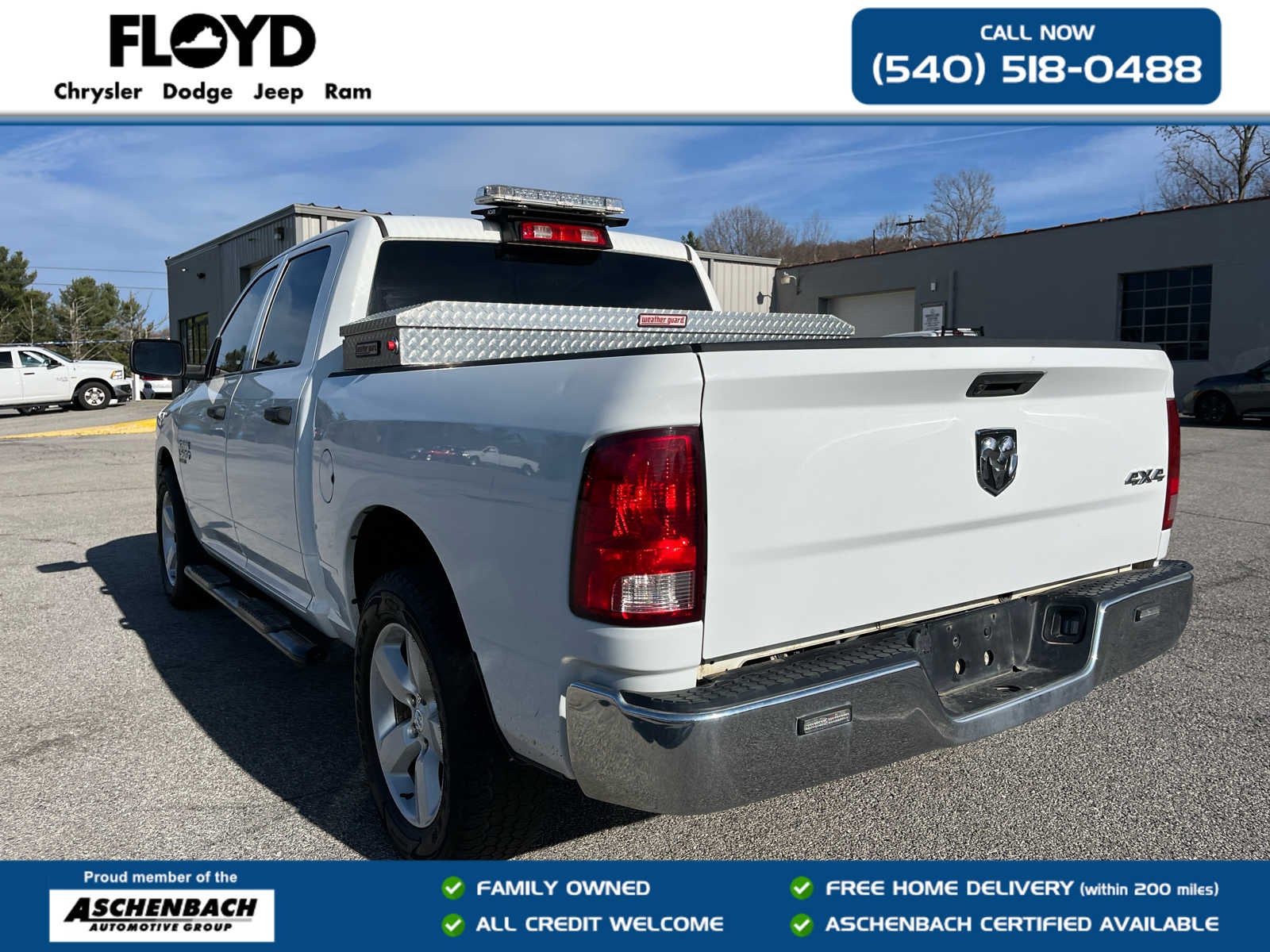 2023 RAM 1500 Classic Tradesman Crew Cab 4x4 5'7' Box