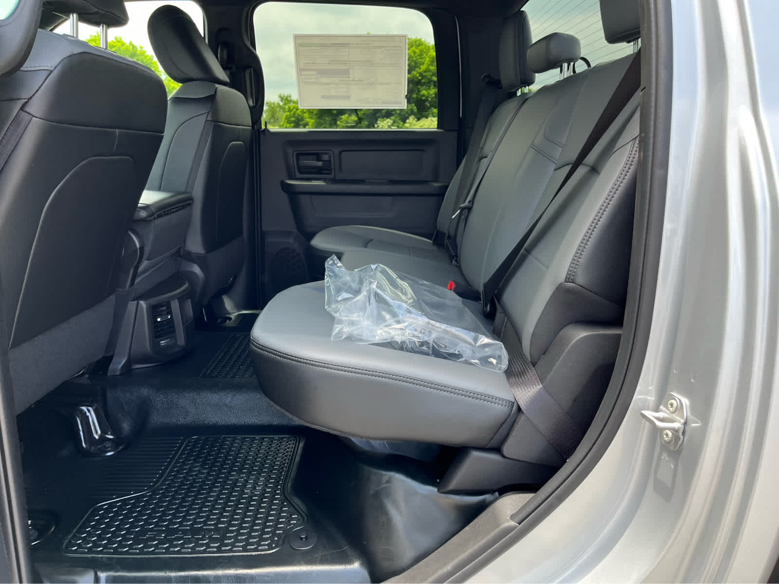 2026 RAM Ram 2500 RAM 2500 TRADESMAN CREW CAB 4X4 6'4' BOX