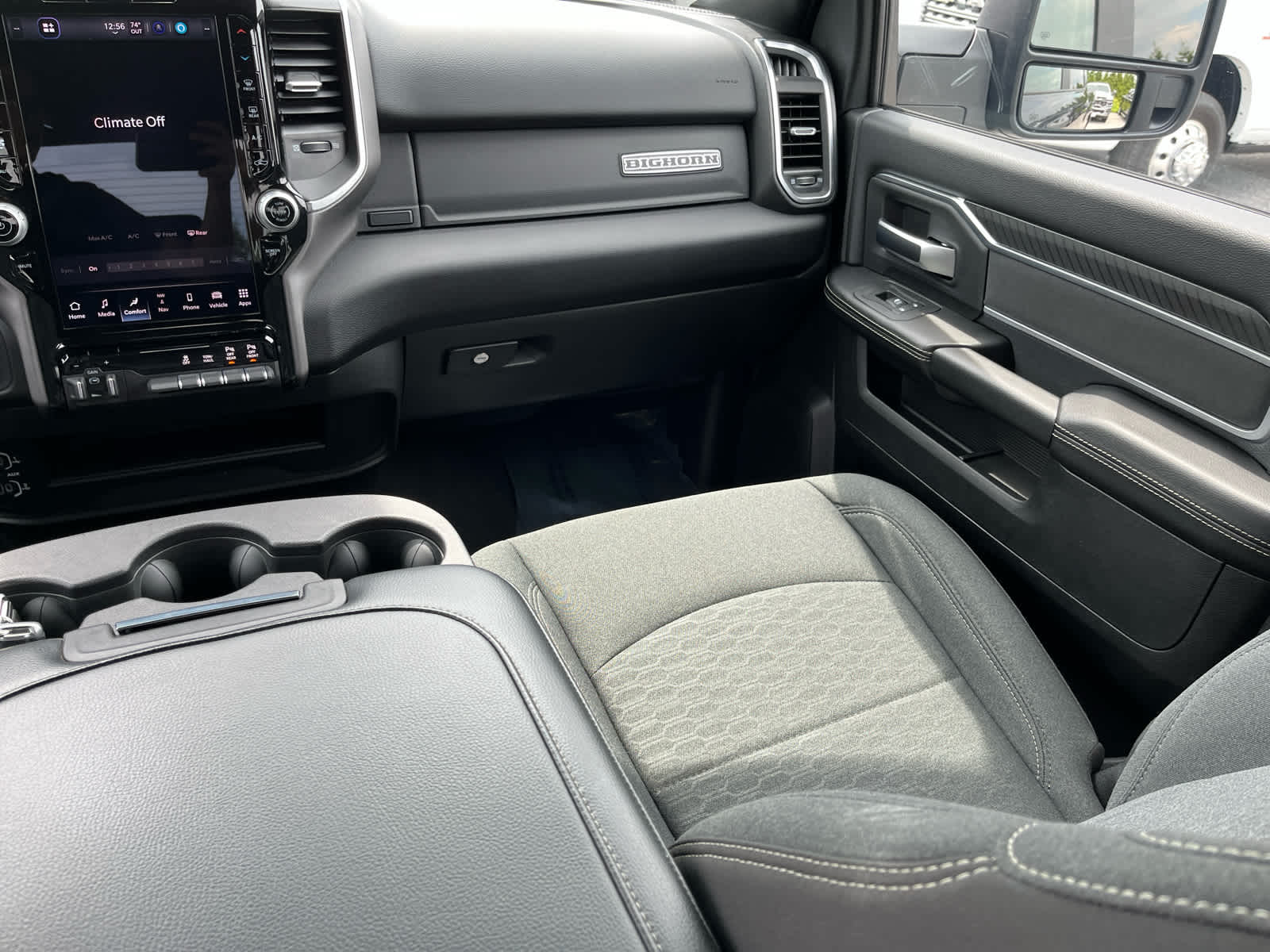 2026 RAM 2500 Big Horn Crew Cab 4x4 6'4' Box