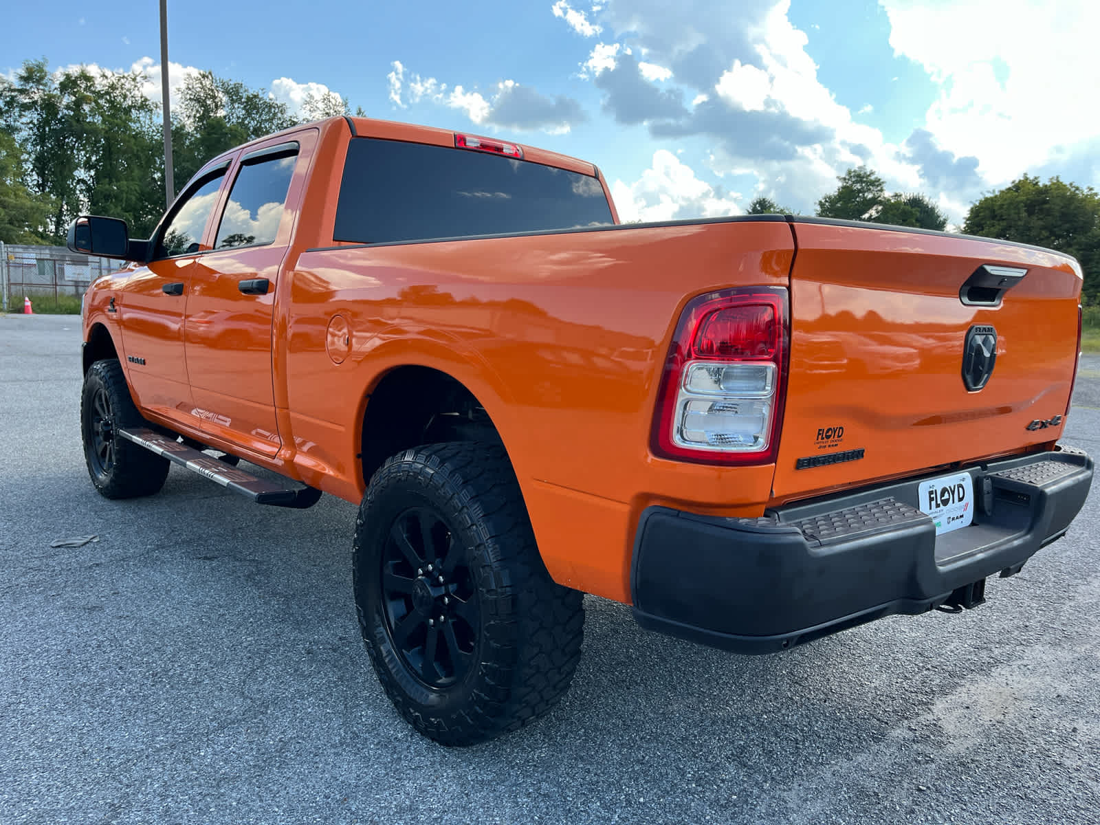 2019 RAM 2500 Big Horn Crew Cab 4x4 6'4' Box