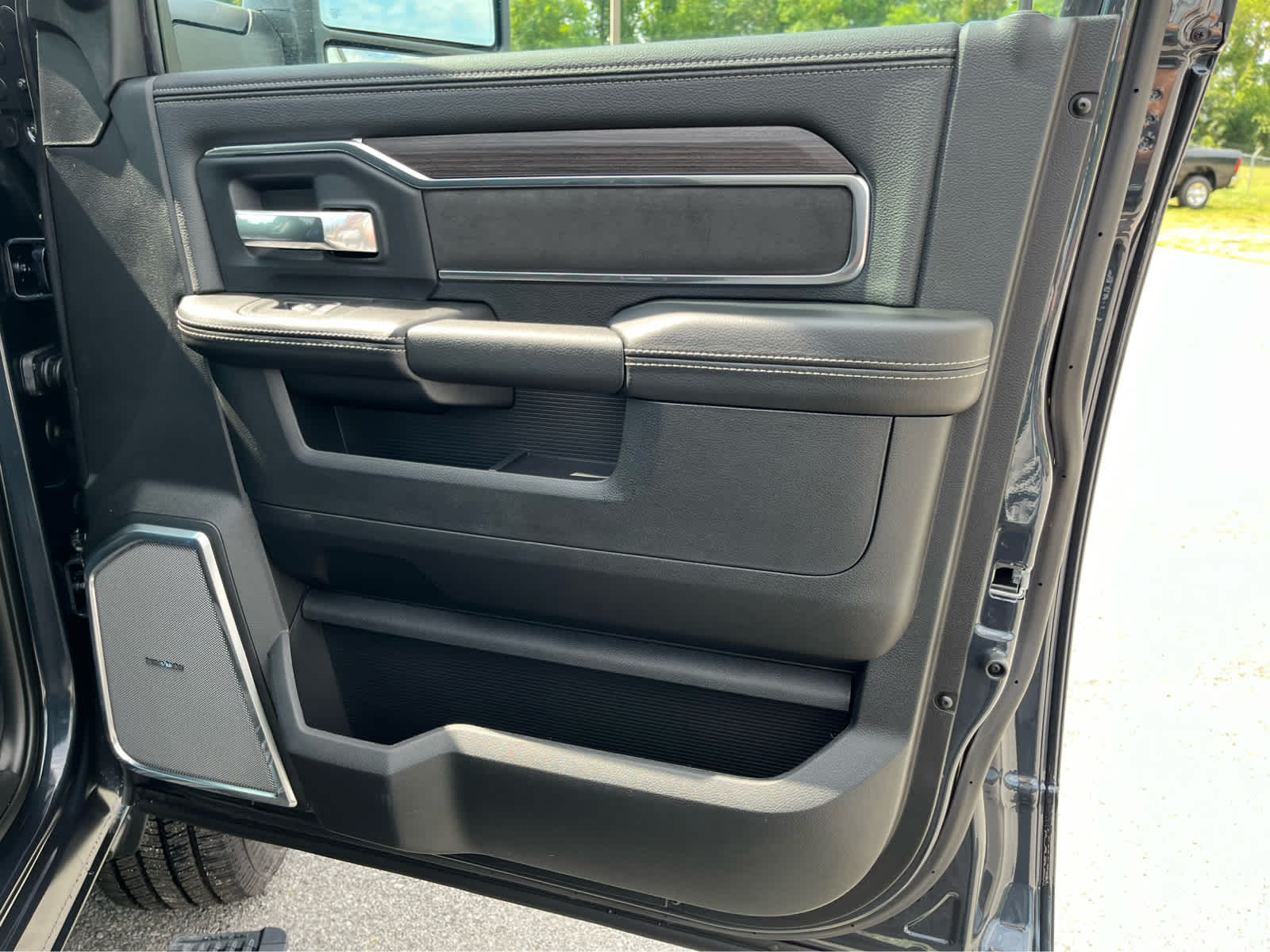 2026 RAM Ram 2500 RAM 2500 LARAMIE MEGA CAB 4X4 6'4' BOX