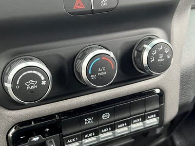 2024 RAM Ram 5500 Chassis Cab RAM 5500 TRADESMAN CHASSIS REGULAR CAB 4X4 60' CA