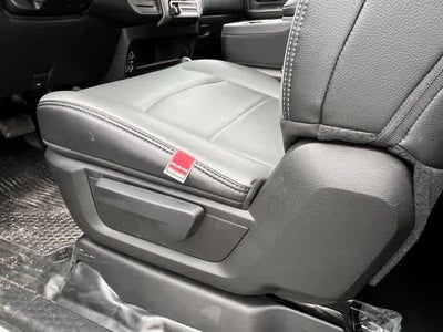 2024 RAM Ram 5500 Chassis Cab RAM 5500 TRADESMAN CHASSIS REGULAR CAB 4X4 60' CA