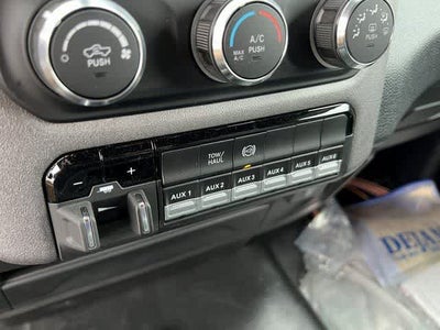 2024 RAM Ram 5500 Chassis Cab RAM 5500 TRADESMAN CHASSIS REGULAR CAB 4X4 84' CA