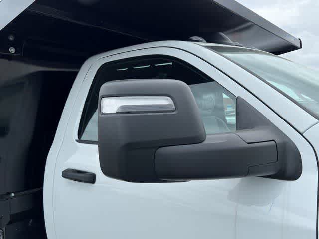 2024 RAM Ram 5500 Chassis Cab RAM 5500 TRADESMAN CHASSIS REGULAR CAB 4X4 84' CA