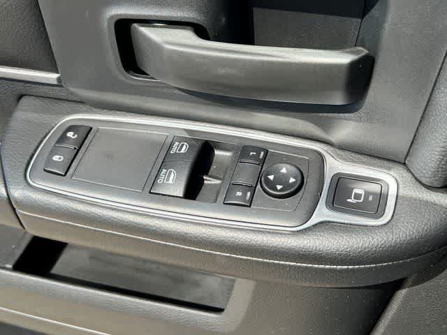 2024 RAM Ram 3500 Chassis Cab RAM 3500 TRADESMAN CHASSIS REGULAR CAB 4X4 60' CA