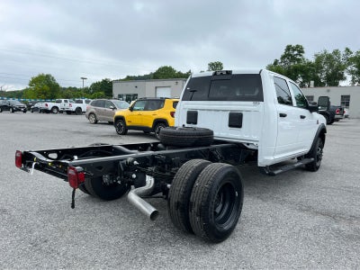 2026 RAM Ram 3500 Chassis Cab RAM 3500 TRADESMAN CREW CAB CHASSIS 4X4 60' CA