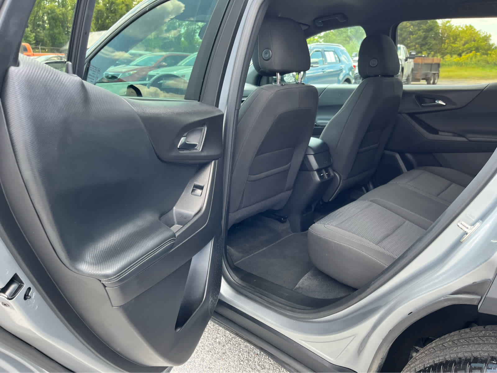 2025 Chevrolet Equinox AWD LT